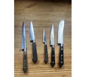 PAQUET SURPRISE INOX - un total de 2 mètres de lame (minimum 7 couteaux dans le paquet)